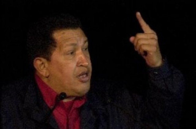 Чавес предлага Буш да бъде пратен в лудница