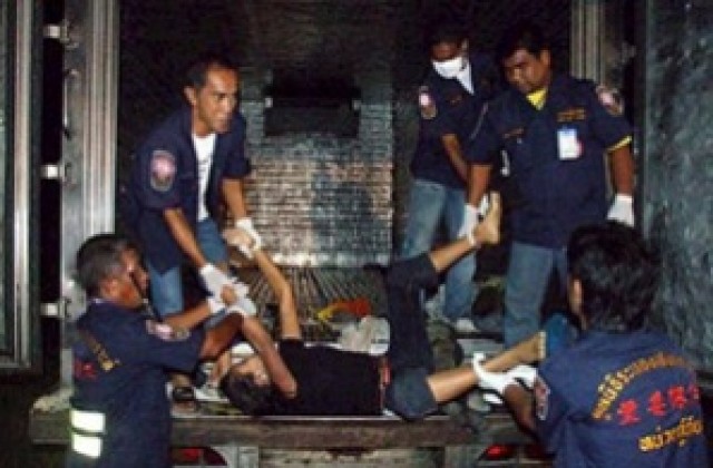 56 души починаха от задушаване в контейнер