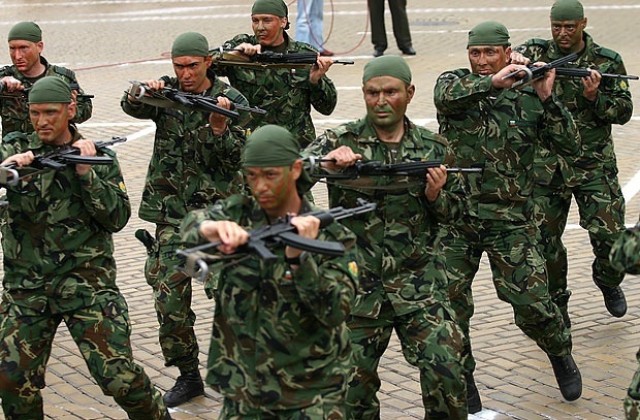 Тържествено изпращат контингенти от Българската армия за Афганистан
