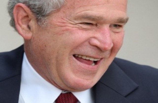 Буш признава съдебното решение за Гуантанамо, но не е съгласен