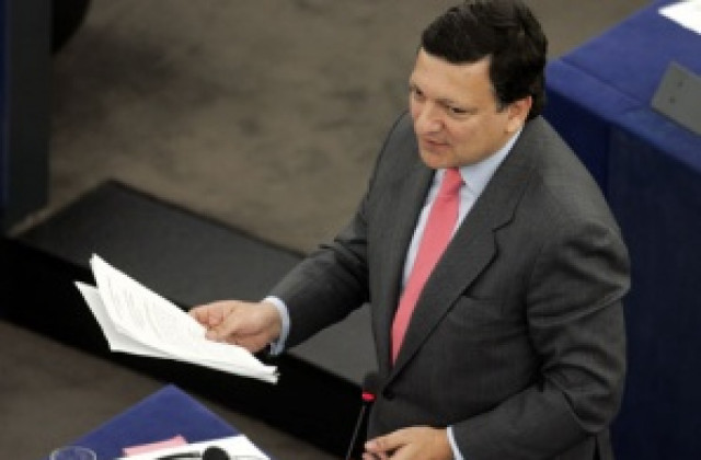 Барозу даде на Ирландия време да реши за Лисабонския договор