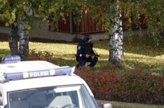 Нападателят във финландското училище е бил разпитван вчера от полицията
