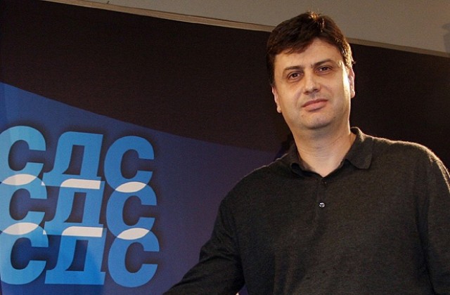 Юруков ще съди медии и Яне Янев за клевета
