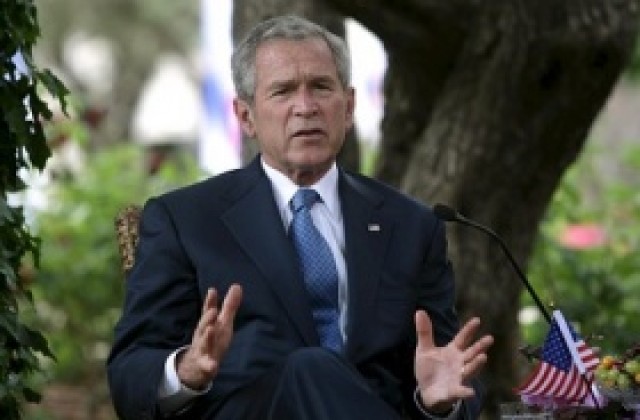 Буш ще направи изявление за финансовата криза