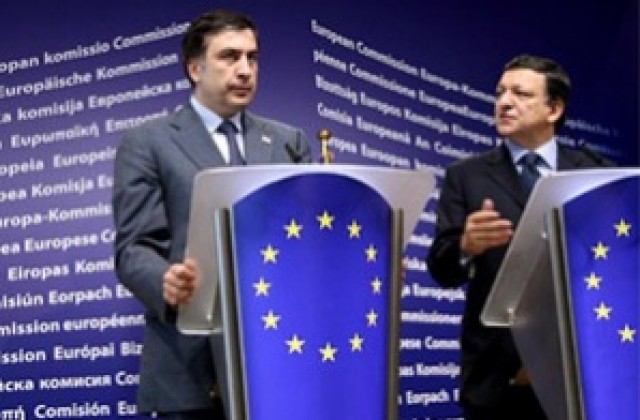 Саакашвили иска 1 млрд. евро за възстановяване на страната