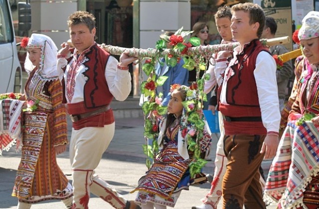 Откриват фестивала „Малешево пее и танцува