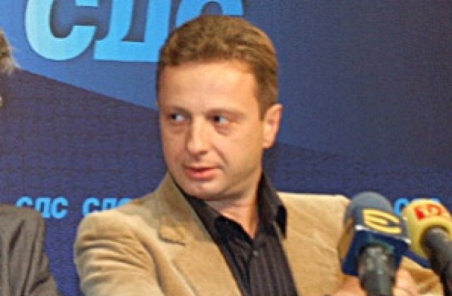 Депутатът Иван Сотиров се кандидатира за лидер на СДС