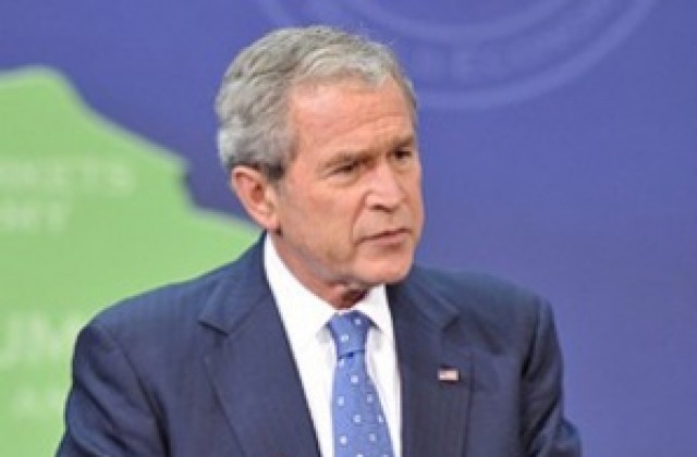 Буш обеща помощ за разследването на атентатите в Мумбай