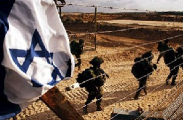 Израелската армия настъпва към град Газа