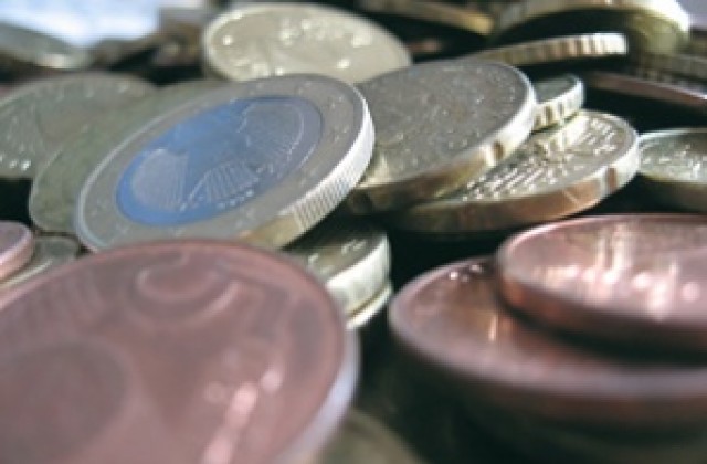 Близо 200 000 фалшиви монети евро иззети през 2008 г.