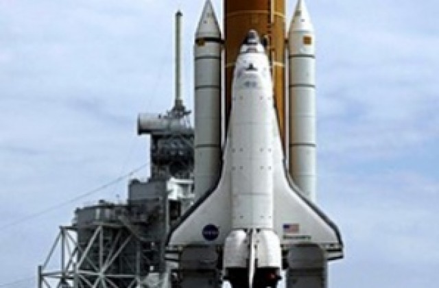 НАСА отлага излитането на Дискавъри поне със седмица
