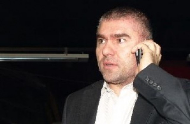 Яне Янев е политически труп според бизнесмена Марешки