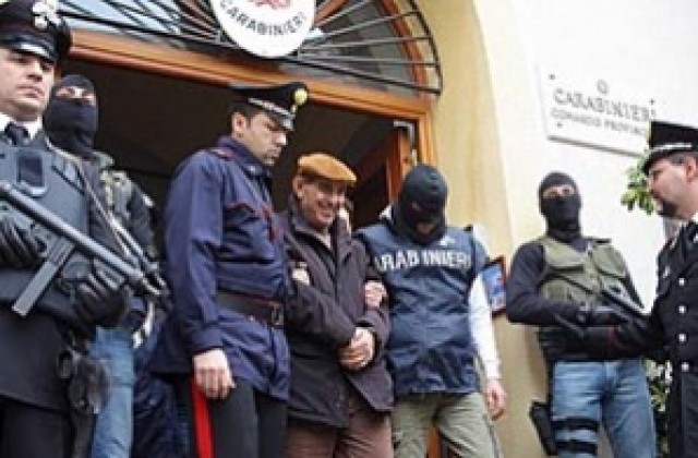 Италианската полиция арестува 68 предполагаеми мафиоти