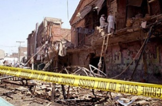 Смъртоносен атентат в Пакистан, 40 убити