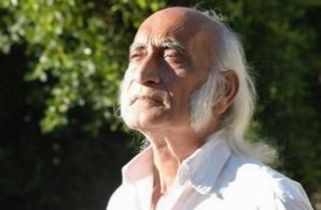 72-годишен индиец на фотосинтеза от 14 години