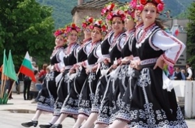Откриват Международния фолклорен фестивал в Пловдив