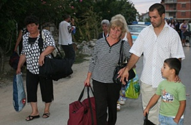 Оцелелите след трагедията в Охрид българи са в родината си