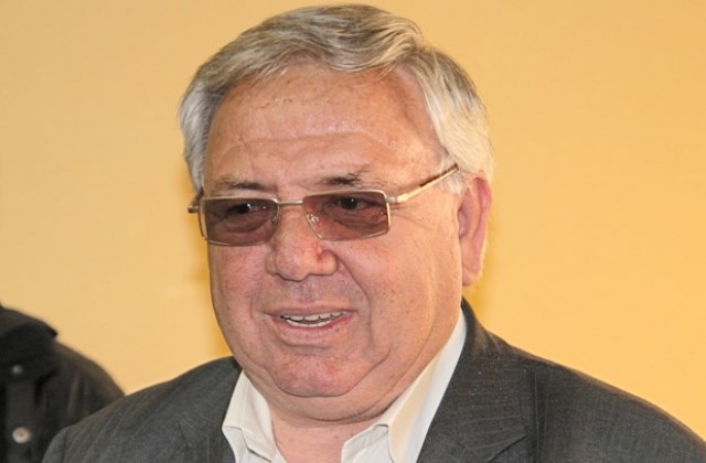 СДС завежда дело срещу кмета Тотев за пропуснати ползи