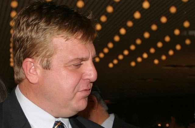 Каракачанов: ВМРО трябва да излезе от конгреса единна