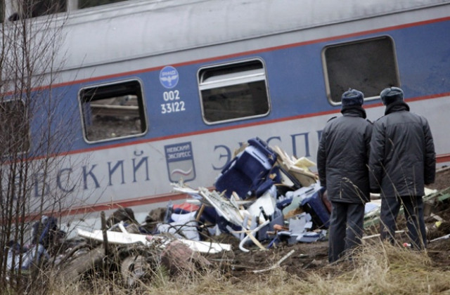 Взрив причинил катастрофата на влака Москва-Санкт Петербург?