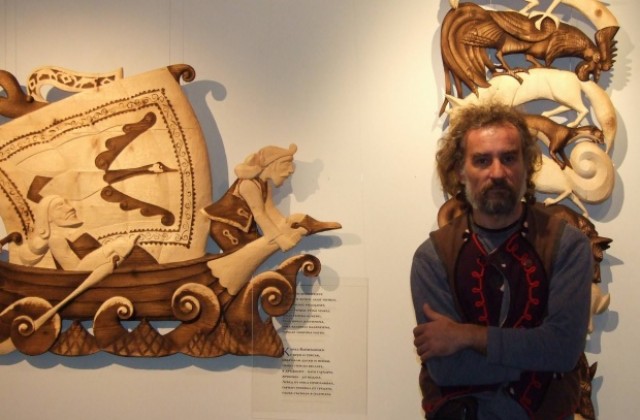Балчишки художник откри изложба във Финландия