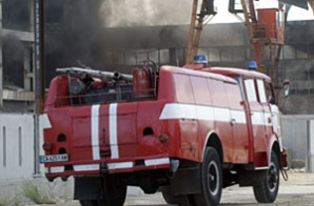 Дете на годинка пострада тежко при пожар