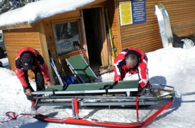 Спасители намериха сноубордисти, заседнали в Пирин