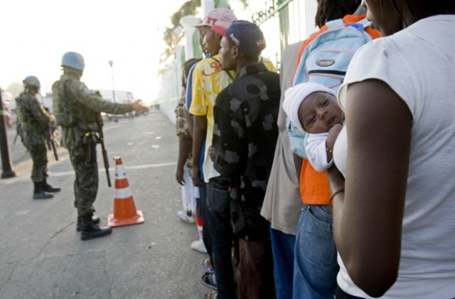 Броят на жертвите на земетресението в Хаити надхвърли 110 000 души