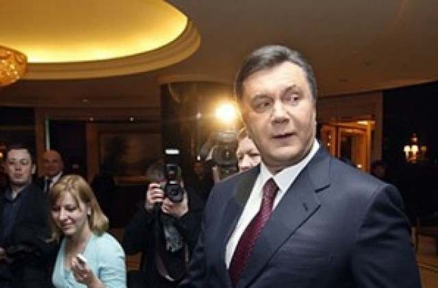 100 делегации на встъпването в длъжност на президента Янукович