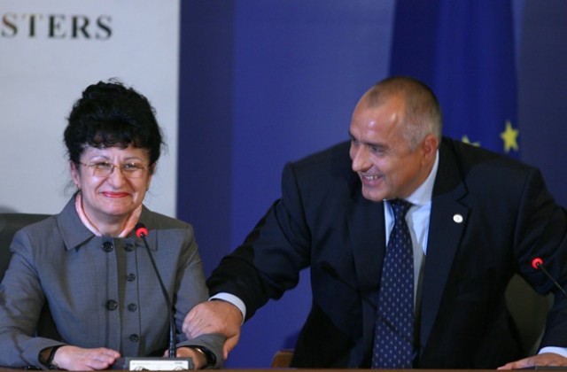 България номинира нов здравен министър насред протести