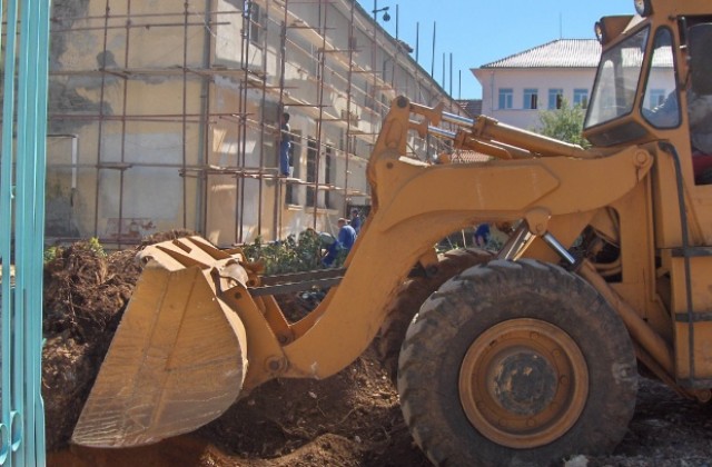 Фирми ще плащат по 2000 лв. при неспазване на краен срок