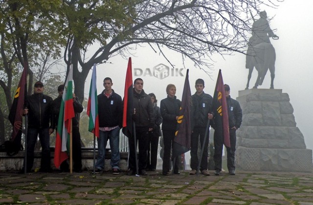 Първият паметник на Ботев да отиде на площад Македония