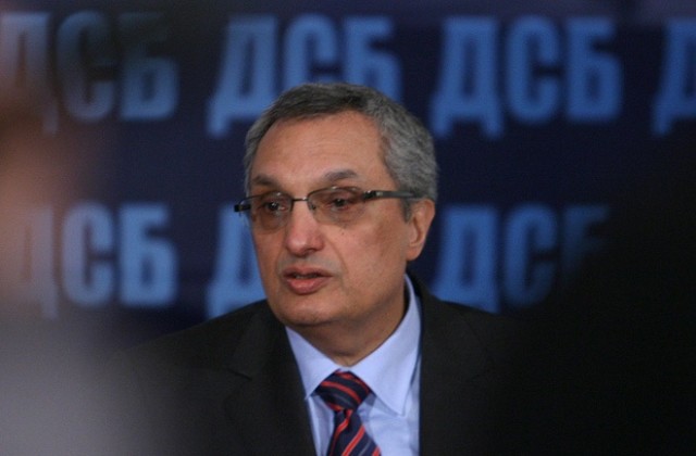Костов иска смяна на състава на комисия по сигурността на информацията