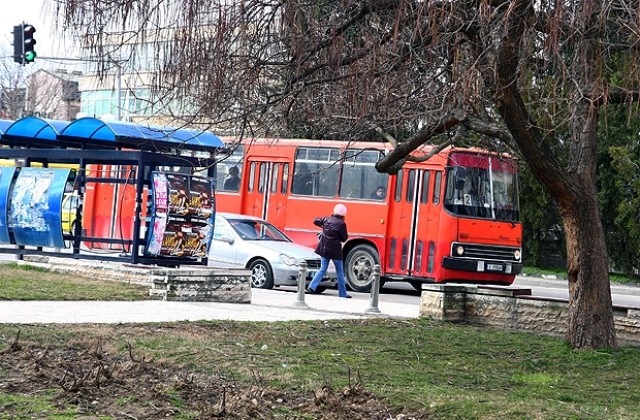 “Пътнически превози” и “Бистрица 96” ще обслужват градските автобусни линии