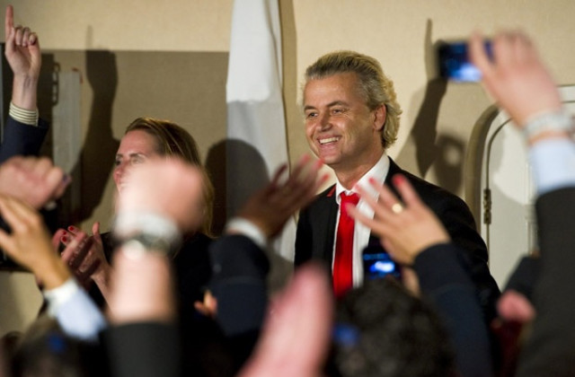 В Холандия започнаха преговори по съставяне на коалиционно правителство