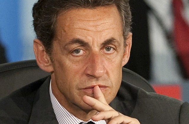 Наследничката на L`Oreal спонсорирала Саркози, той отрича