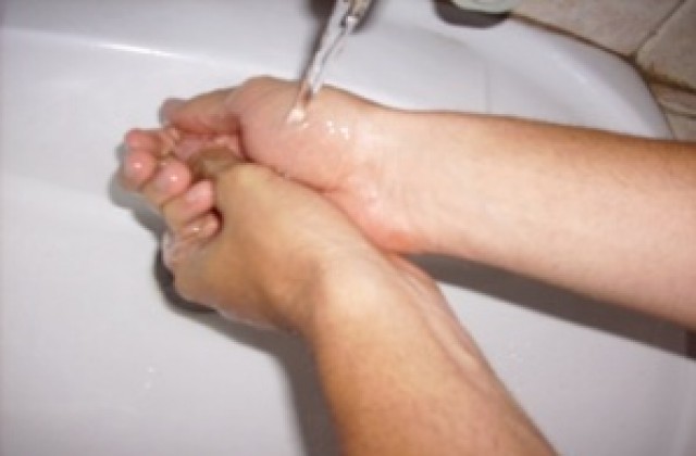 РИОКОЗ Бургас ви пита : Измихте ли си ръцете