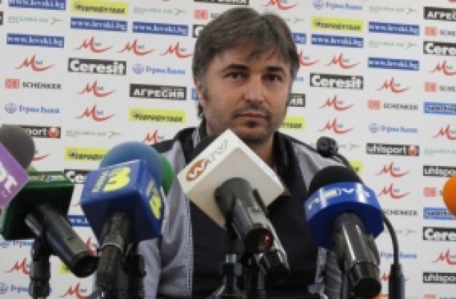 Ясен Петров: Футболистите играха добре и се забавляваха