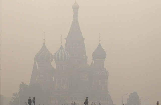 Отровният смог от горските пожари се завърна в Москва