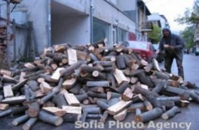 Над 8000 социално слаби в Шуменско искат помощи за отопление