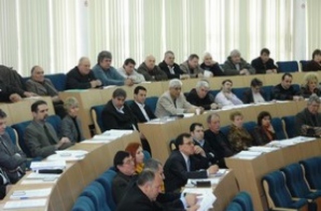 2000 лв. депозитна вноска за монтаж и демонтаж на обекти в територията на димитровградския пазар