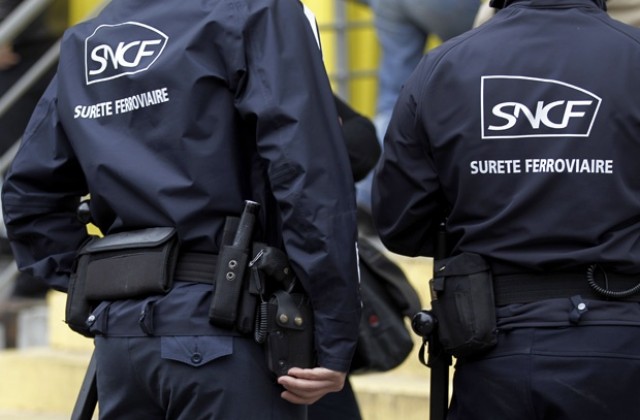 Задържаха един човек във връзка с фалшива бомбена заплаха в Париж