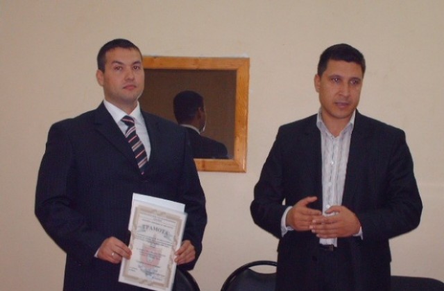 Стоян Желязков е  полицай на месец септември