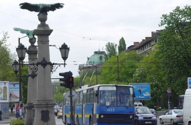 Удължават маршрутните промени по регулярни автобусни линии в София