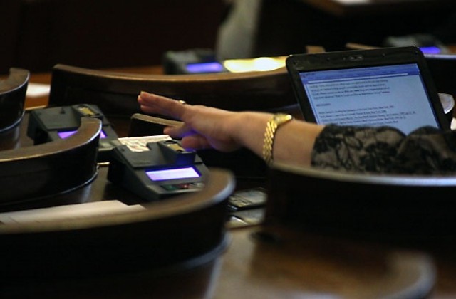 Бюджет 2011 влиза в пленарна зала