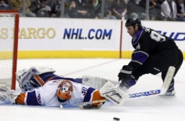 Айлендърс уволни старши треньора Скот Гордън