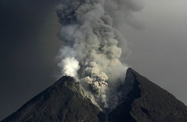 273 жертви на вулкана Мерапи в Индонезия