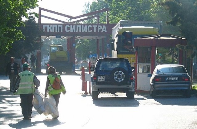 Граничен полицай е задържан на ГКПП - Силистра