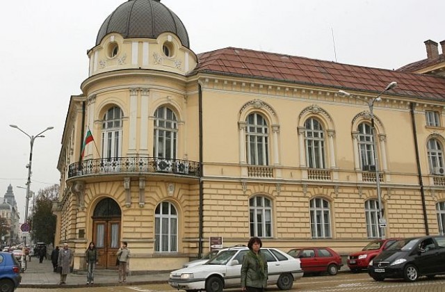 Близо половината българи не одобряват закриването на БАН