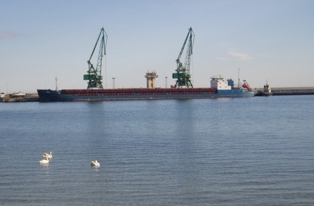 Островната зона ще бъде новото място на пристанище Варна?